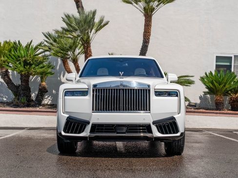New 2026 Rolls-Royce Cullinan AWD/4WD image 5