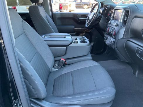 Used 2021 Chevrolet Silverado 1500 LT image 18