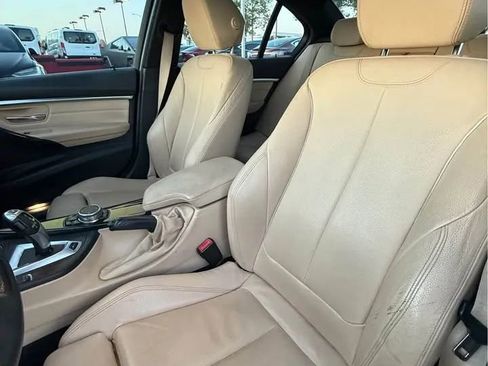 Used 2017 BMW 330e image 9