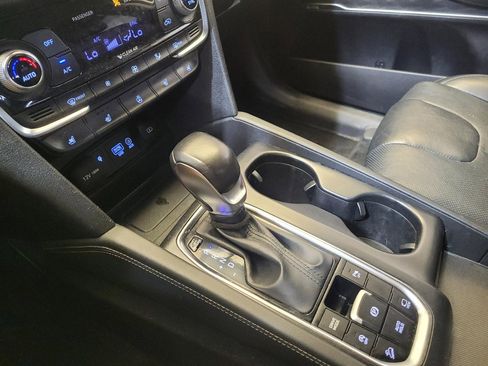 Used 2019 Hyundai Santa Fe AWD image 26