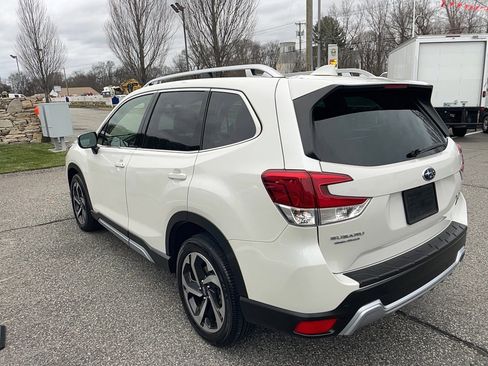 Used 2023 Subaru Forester Touring image 21