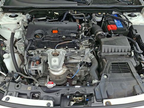 Used 2024 Honda Civic Sport image 28