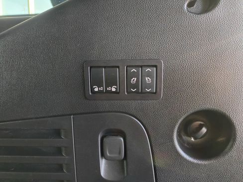 Used 2018 Chevrolet Tahoe Premier image 28