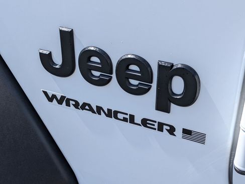 Used 2023 Jeep Wrangler Sport AWD/4WD image 25