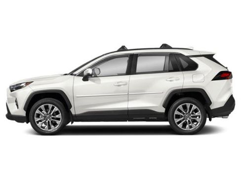 Used 2024 Toyota RAV4 XLE w/ Convenience Package FWD image 3