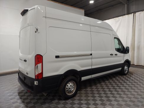 Used 2023 Ford Transit 250 148 High Roof AWD w/ Load Area Protection Package image 3