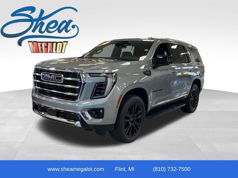 Certified 2025 GMC Yukon Elevation w/ LPO, Yukon Black Package AWD/4WD image 1