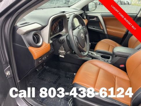 Used 2017 Toyota RAV4 Platinum FWD image 6