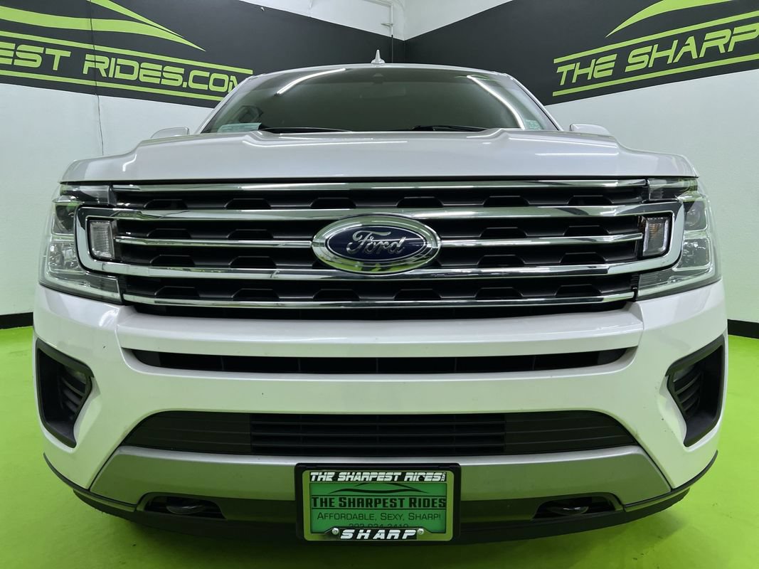 Used 2018 Ford Expedition XLT w/ Equipment Group 202A AWD/4WD image 3