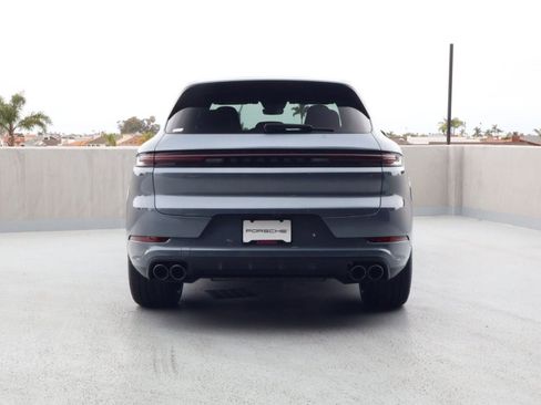 New 2026 Porsche Cayenne AWD/4WD image 10