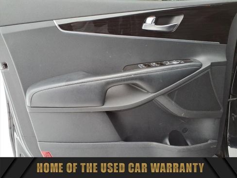 Used 2020 Kia Sorento L image 12