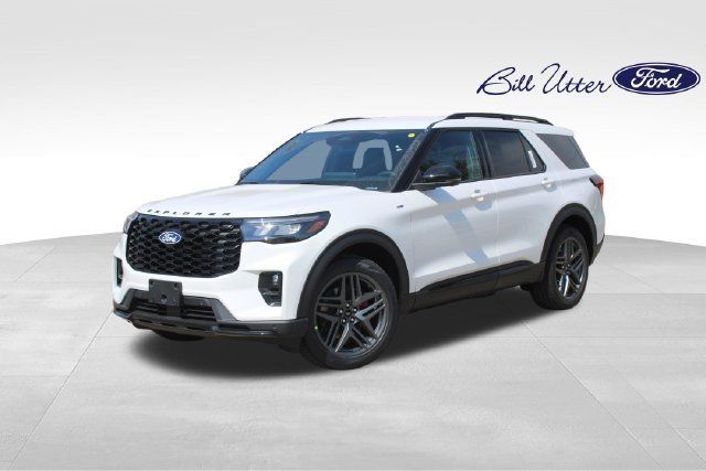 New 2027 Ford Explorer ST-Line w/ Premium Package RWD image 1