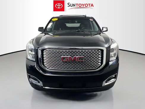 Used 2017 GMC Yukon Denali w/ Open Road Package image 10