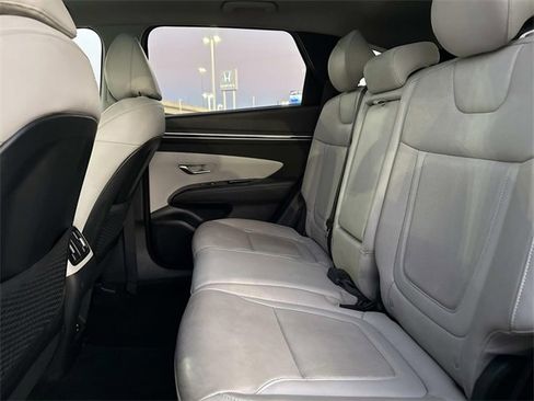 Used 2024 Hyundai Tucson Limited image 17