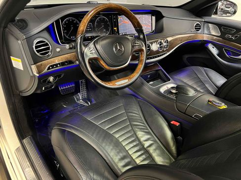 Used 2014 Mercedes-Benz S 550 Sedan image 3