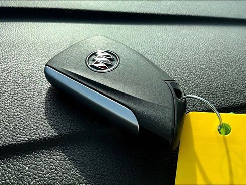 Used 2021 Buick Envision Avenir image 14