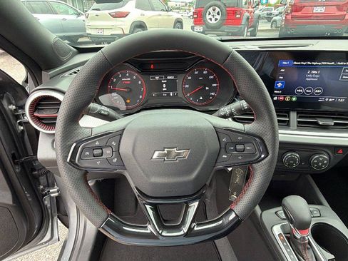 New 2026 Chevrolet Trax RS FWD image 21
