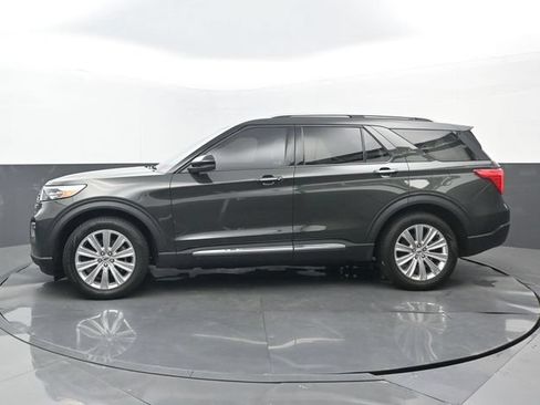 Used 2023 Ford Explorer Limited w/ Limited Technology Package RWD image 7