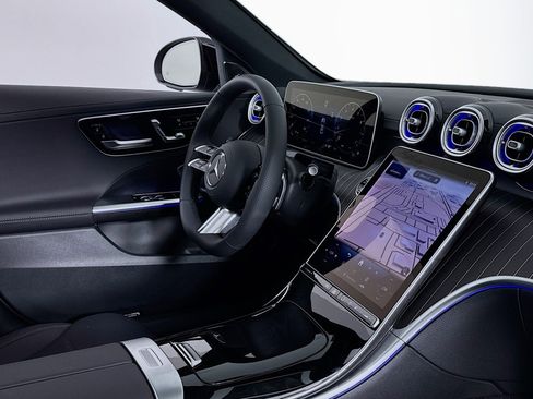 New 2025 Mercedes-Benz C 300 4MATIC Sedan image 15