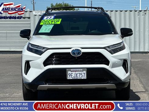 Used 2023 Toyota RAV4 XSE AWD/4WD image 9