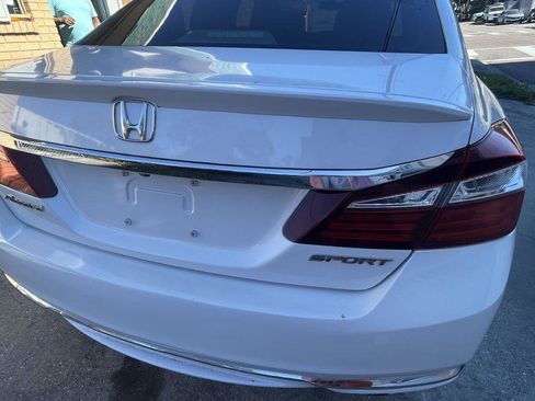 Used 2016 Honda Accord Sport image 20