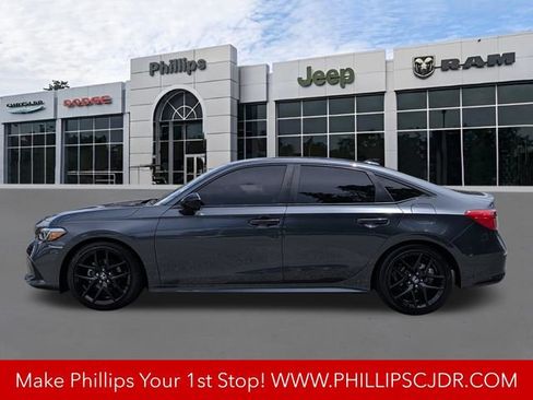 Used 2024 Honda Civic Sport image 6