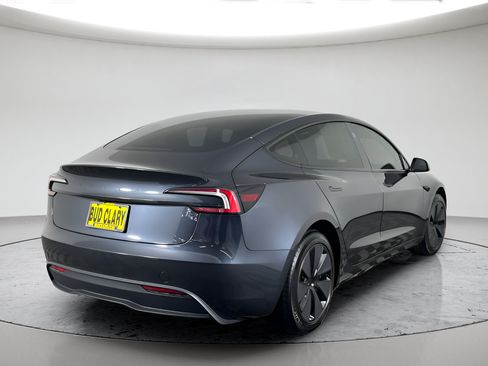 Used 2026 Tesla Model 3 RWD image 3