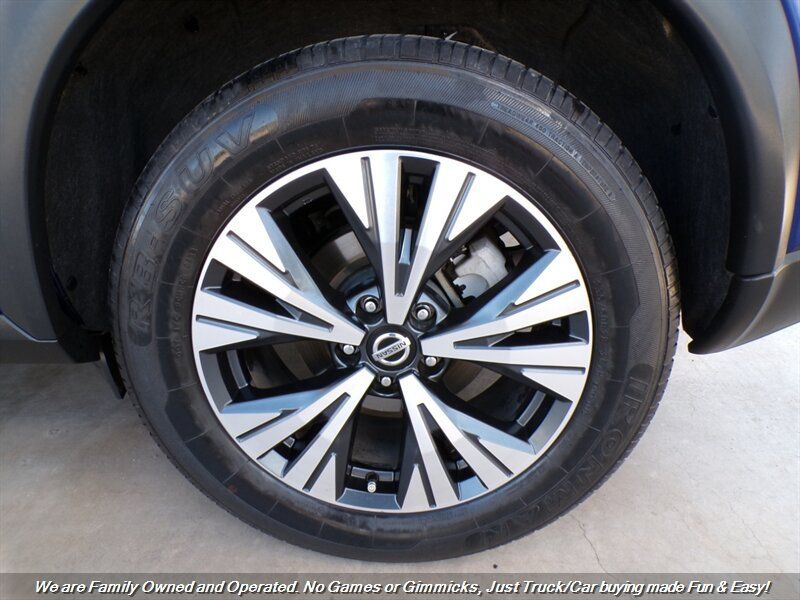 Used 2021 Nissan Rogue SV FWD image 38