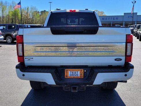 Used 2022 Ford F350 Platinum image 10