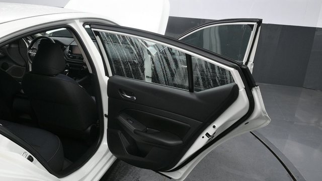 Used 2021 Nissan Altima 2.5 S FWD image 10