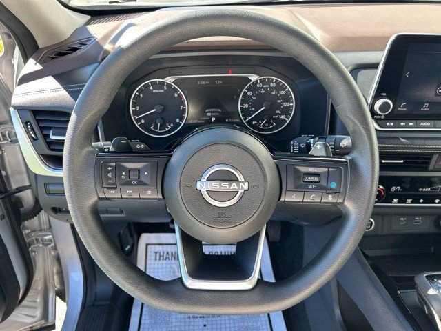 Used 2023 Nissan Rogue SV FWD image 16