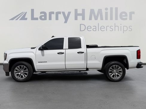 Used 2018 GMC Sierra 1500 2WD Double Cab w/ Sierra Convenience Package image 2