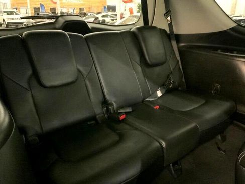 Used 2015 INFINITI QX80 2WD 4dr image 12