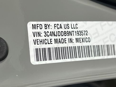 Used 2022 Jeep Compass Trailhawk w/ Sun and Sound Group AWD/4WD image 30