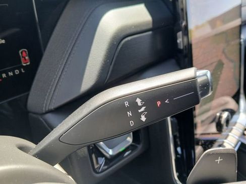 New 2026 GMC Yukon Denali w/ Denali Reserve Package AWD/4WD image 32