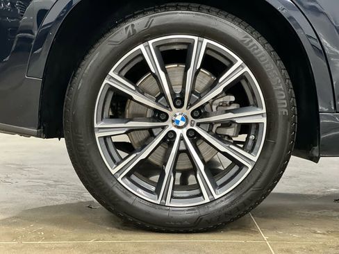 Used 2019 BMW X5 xDrive40i w/ M Sport Package image 9
