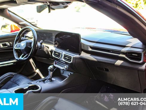 Used 2025 Ford Mustang Premium RWD image 22