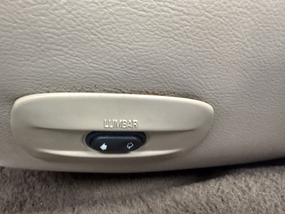Used 2004 Mercury Grand Marquis GS RWD image 20