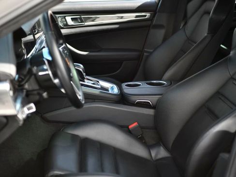 Used 2018 Porsche Panamera Turbo S image 29