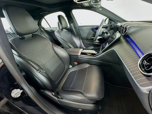 Used 2023 Mercedes-Benz C 300 Sedan image 30