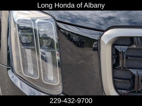 Used 2023 Kia Telluride SX Prestige X-Line AWD/4WD image 3