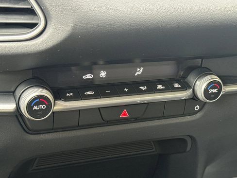 Certified 2025 MAZDA CX-30 AWD 2.5 S w/ Select Sport Pkg image 22