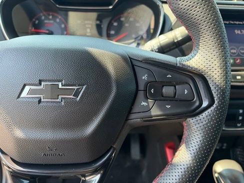 Used 2023 Chevrolet TrailBlazer RS w/ Convenience Package AWD/4WD image 18