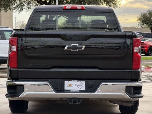 Used 2026 Chevrolet Silverado 1500 W/T w/ WT Safety Package image 5