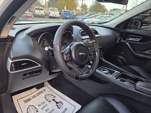 Used 2017 Jaguar F-PACE 35t AWD - Hard to find - Must image 10