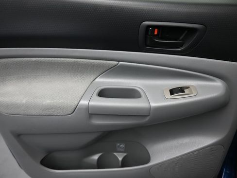 Used 2006 Toyota Tacoma 4x4 Double Cab w/ SR5 Pkg #2 image 27