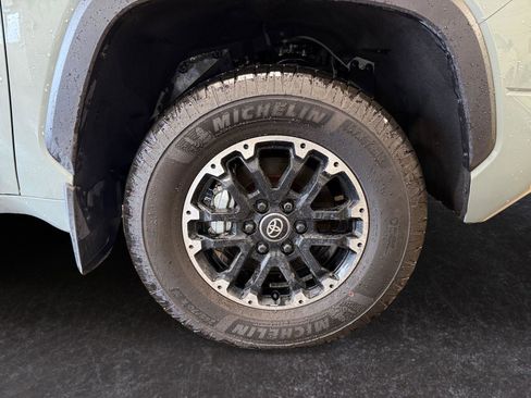 Used 2026 Toyota Tundra SR5 image 28