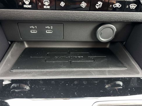 New 2026 Mitsubishi Outlander ES image 12