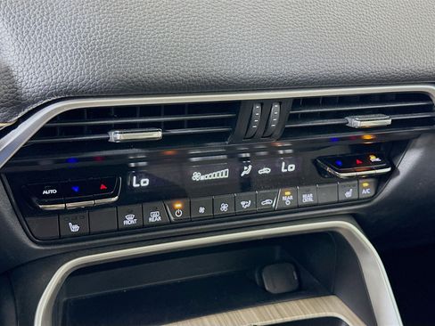 Used 2024 MAZDA CX-90 Plug-In Hybrid w/ Preferred image 23