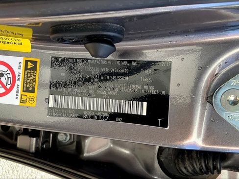 Used 2018 Toyota Highlander Limited image 37